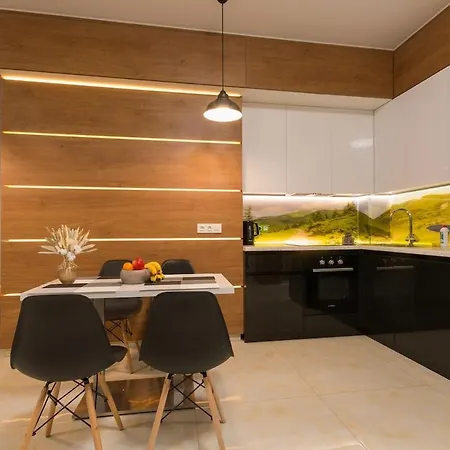 Appartamento 2br Sea View Arcadia *